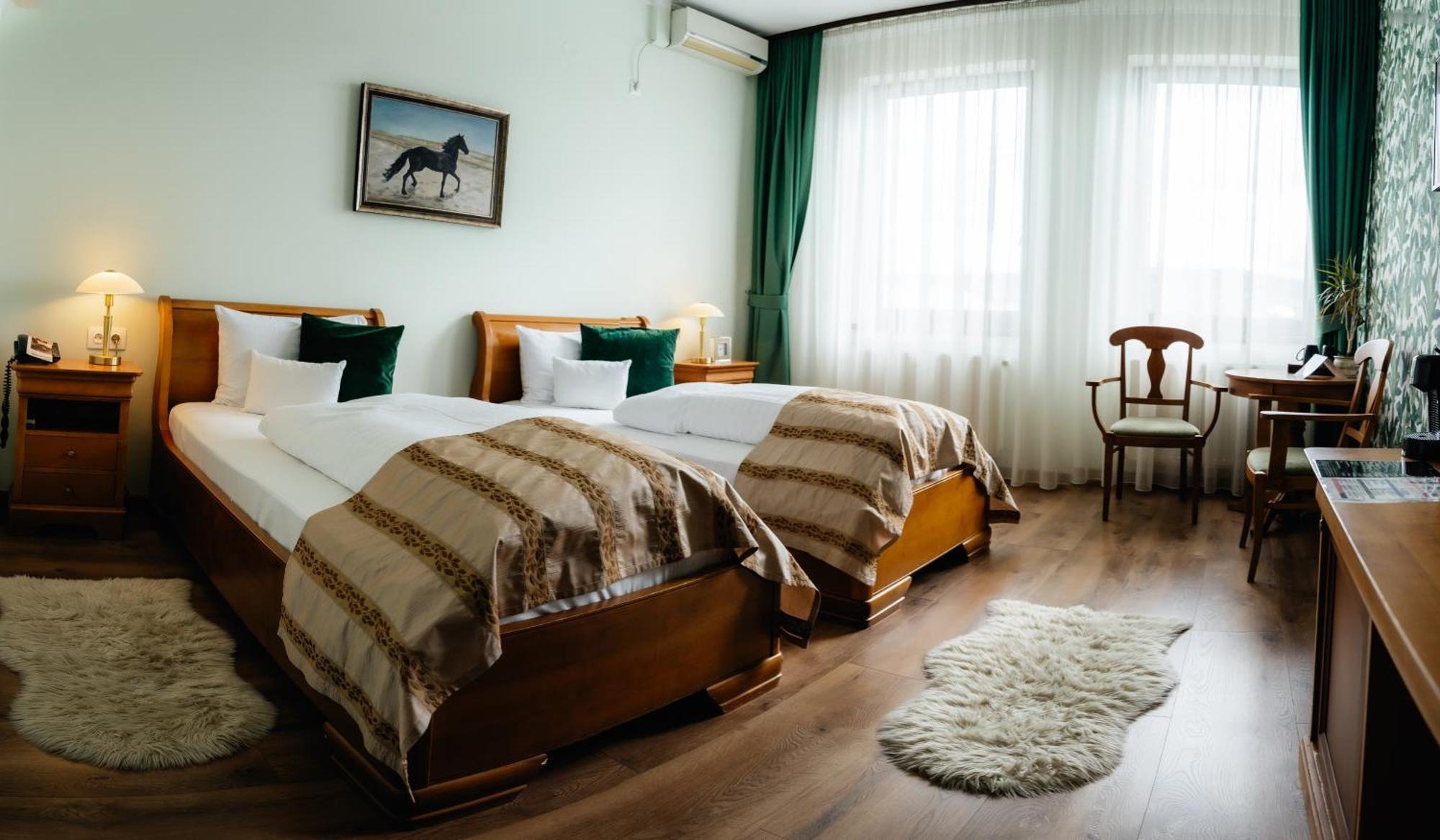 Septimia Hotels & Spa Resort Одорхею-Секуйеск Экстерьер фото